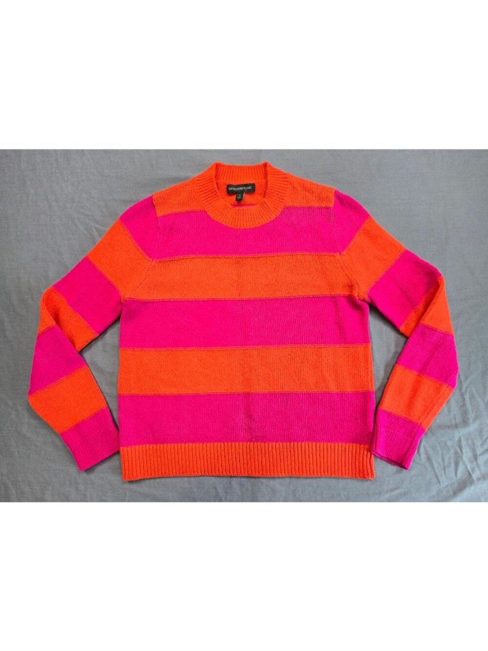 Banana Republic Small Sweater Pink Orange Striped Long Sleeve Crewneck Knit